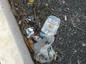 rifiuti dal finestrino